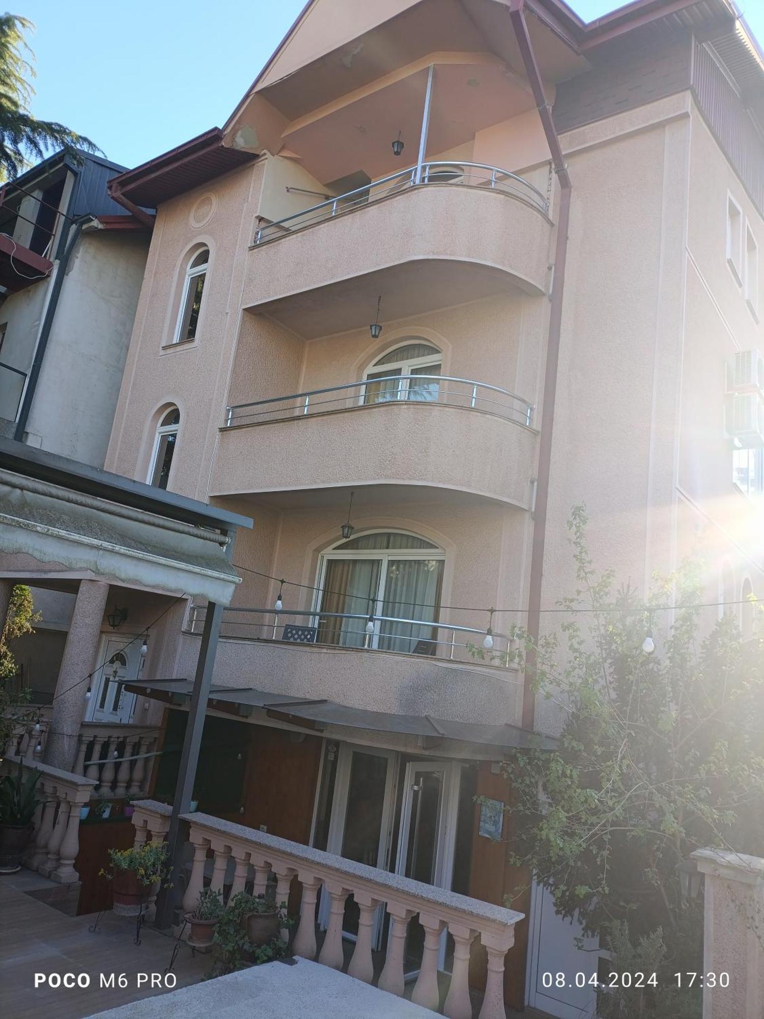 Hotel Villa Alexander Скопие Екстериор снимка